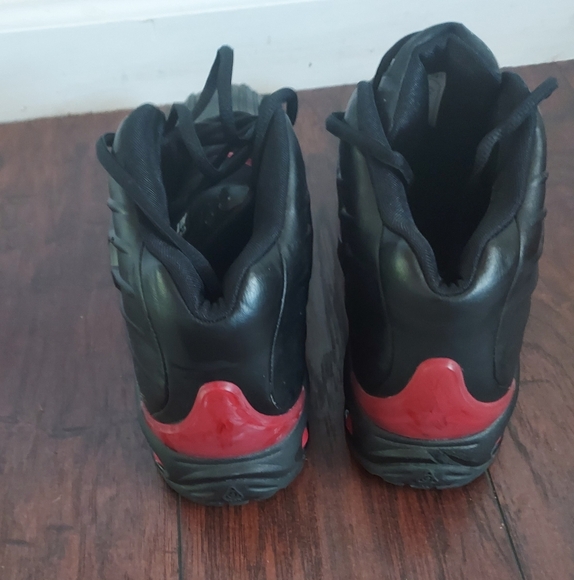 Converse + Dwyane Wade Black and Red Athletic Shoes Sz-12 - Picture 5 of 12